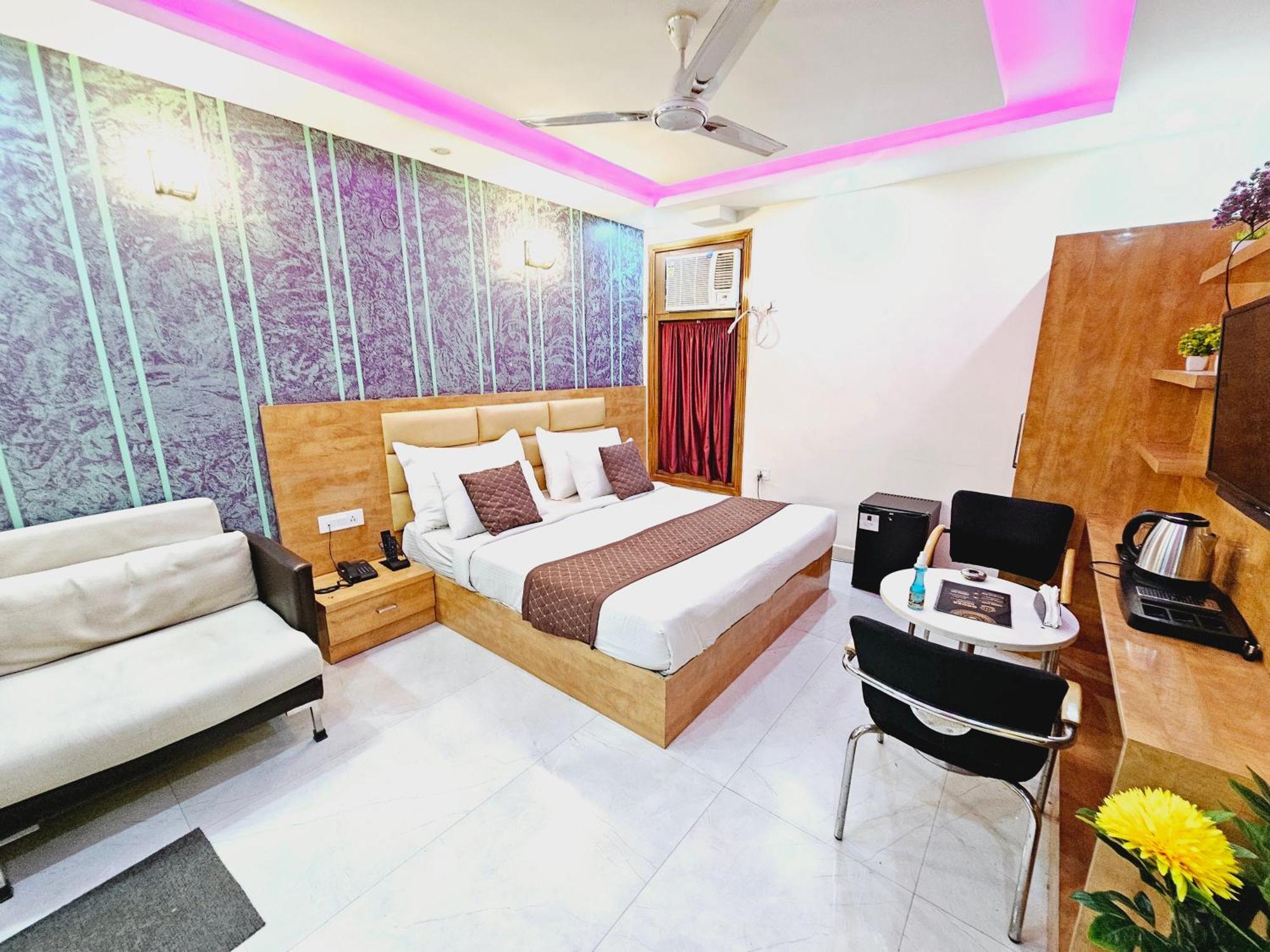 Hotel Tu Casa International Near Delhi Airport نيودلهي المظهر الخارجي الصورة